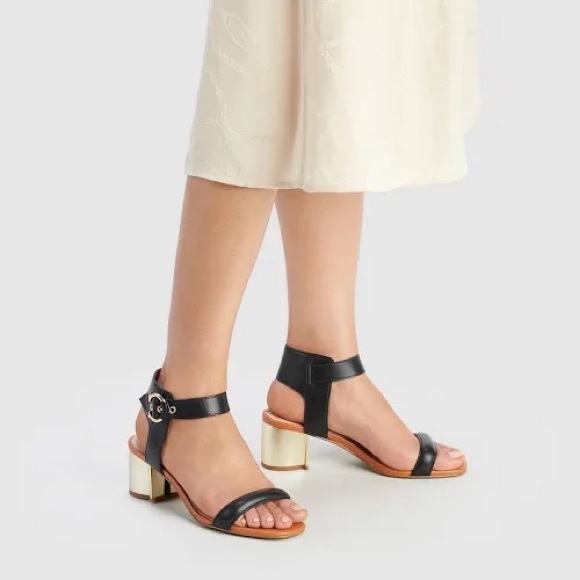 Coach Marci Sandal Size 8.5 NWT - Picture 1 of 9